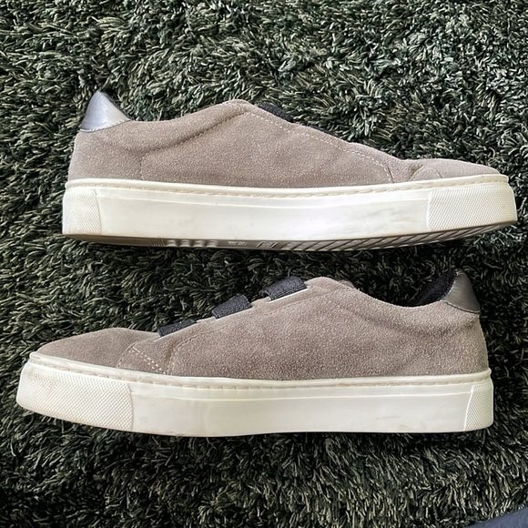 The Flexx Olive Gray Sneakers - Picture 5 of 10